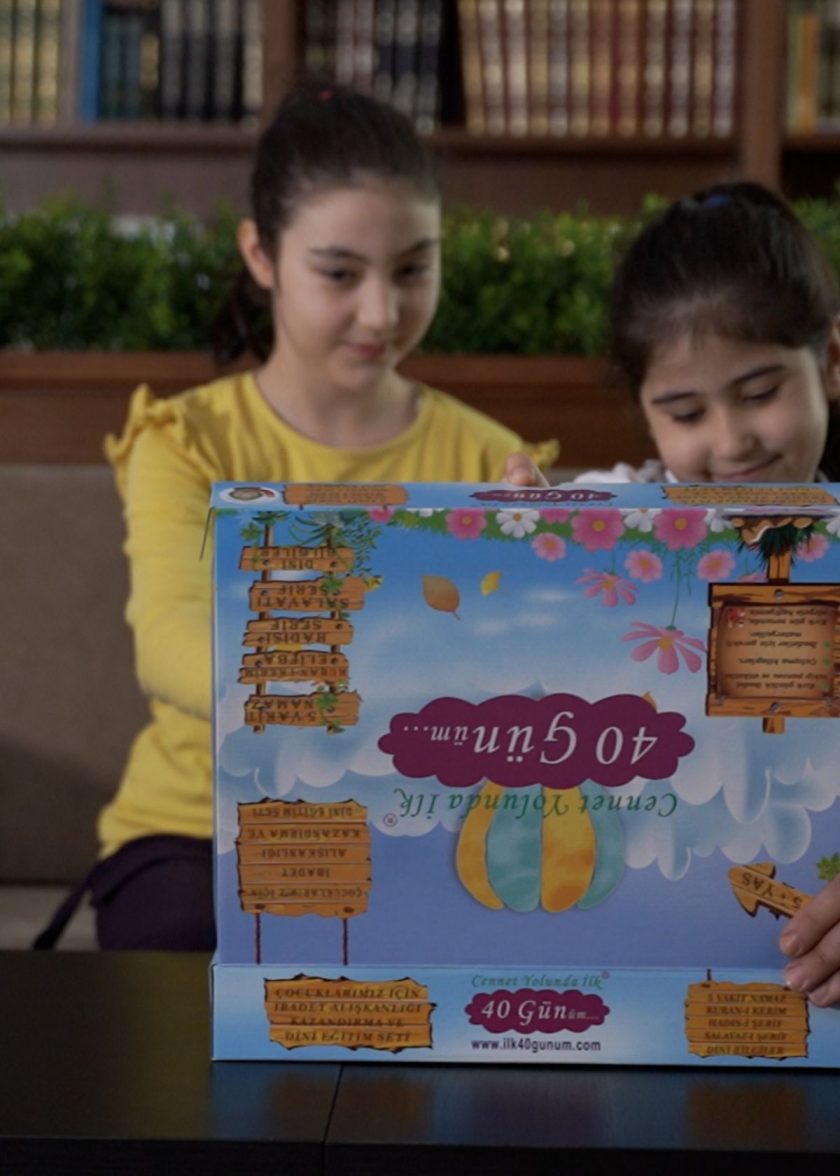 – Okul Öncesi Dini Eğitim Seti: Kız Çocuklar İçin Cennet Yolunda İlk 40 Günüm